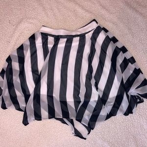 Maurices Navy and White Striped Flowy Skirt Size S